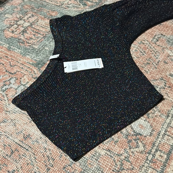 Bcbgeneration gorgeous top - Picture 2 of 4